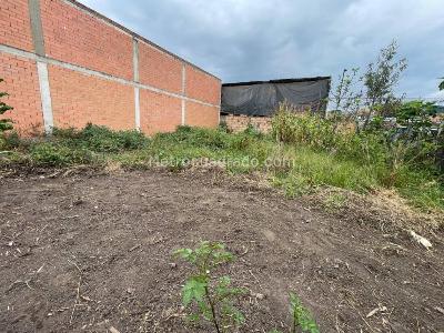 Casa de 3 alcobas en venta en La Fortuna, Funza, 509 m² · foto 10 de 11