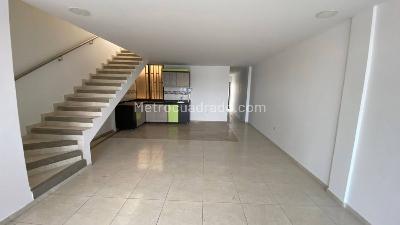 Apartamento de 3 alcobas en venta en Alto De La Cruz, Girardot, 170 m² · foto 3 de 17