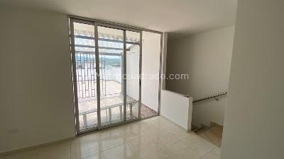Apartamento de 3 alcobas en venta en Alto De La Cruz, Girardot, 170 m² · foto 14 de 17