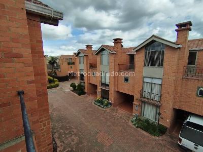 Casa de 4 alcobas en venta en Conj, Mosquera, 190 m² · foto 2 de 20