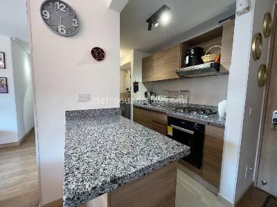 Apartamento en venta en Guayacan De Novaterra, Mosquera · foto 2 de 12