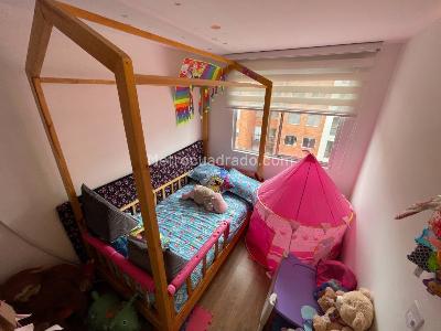 Apartamento en venta en Guayacan De Novaterra, Mosquera · foto 9 de 12