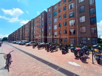 Apartamento de 3 alcobas en venta en Conjunto Residencial La Estancia Ii, Mosquera, 41 m² · foto 3 de 7