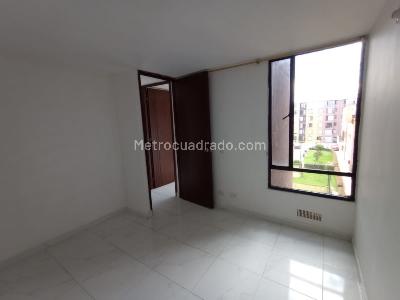 Apartamento de 3 alcobas en venta en Conjunto Residencial La Estancia Ii, Mosquera, 41 m² · foto 5 de 7