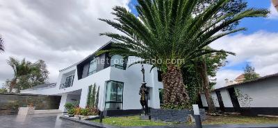 Casa de 5 alcobas en venta en Agrupacion De Vivienda Quintas Del Serrezuela, Mosquera · foto 2 de 20