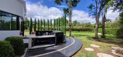 Casa de 5 alcobas en venta en Agrupacion De Vivienda Quintas Del Serrezuela, Mosquera · foto 4 de 20