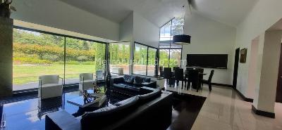 Casa de 5 alcobas en venta en Agrupacion De Vivienda Quintas Del Serrezuela, Mosquera · foto 8 de 20