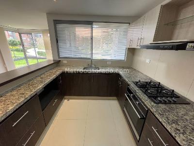 Apartamento en venta en Hacienda Alcala, Mosquera · foto 2 de 20