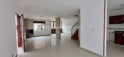 Casa en venta en Conj, Mosquera · foto 2 de 15