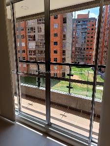 Apartamento de 3 alcobas en venta en Cerezo De Novaterra, Mosquera, 49 m² · foto 3 de 20