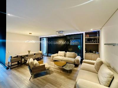Apartamento de 3 alcobas en venta en Santa Barbara Oriental, Bogotá, 131 m² · foto 6 de 20