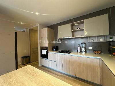Apartamento de 3 alcobas en venta en Santa Barbara Oriental, Bogotá, 131 m² · foto 7 de 20