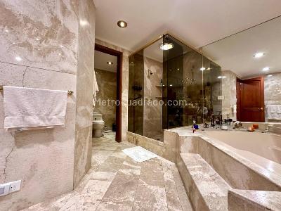 Apartamento de 3 alcobas en venta en La Cabrera, Bogotá, 370 m² · foto 20 de 20