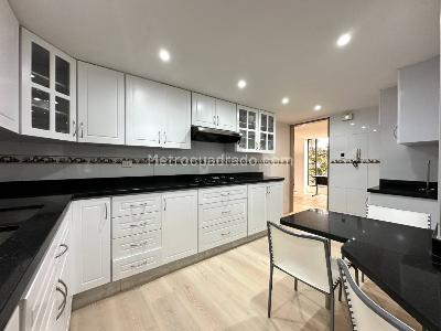 Apartamento en venta en Santa Barbara Oriental, Bogotá · foto 10 de 20