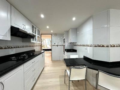 Apartamento en venta en Santa Barbara Oriental, Bogotá · foto 11 de 20