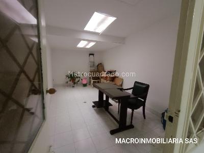 Apartamento en venta en Quinta Camacho, Bogotá · foto 3 de 9
