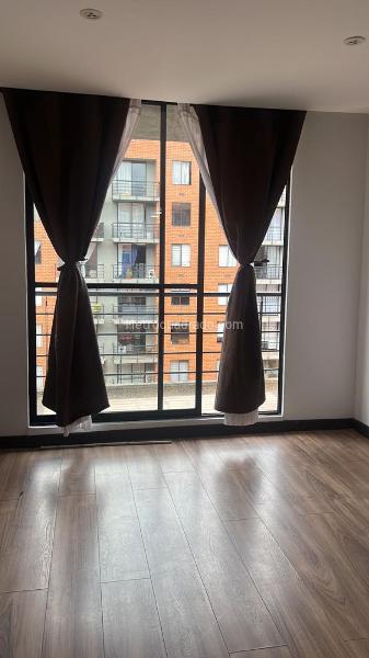Apartamento en Arriendo, Parque Las Flores, Chía - Więcej