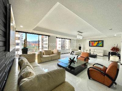 Apartamento de 5 alcobas en venta en Santa Barbara, Bogotá, 686 m² · foto 3 de 20