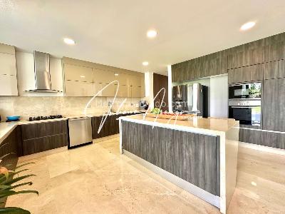 Casa de 4 alcobas en venta en Centenario, Armenia, 660 m² · foto 5 de 20