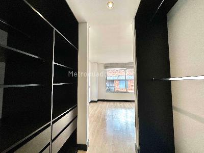 Apartamento de 1 alcoba en arriendo en Contador Cedritos, Bogotá, 58 m² · foto 12 de 16