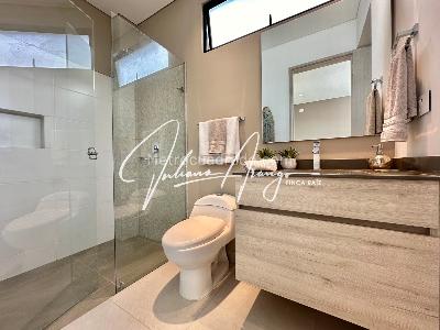 Casa de 3 alcobas en venta en Armenia, Armenia, 181 m² · foto 17 de 19