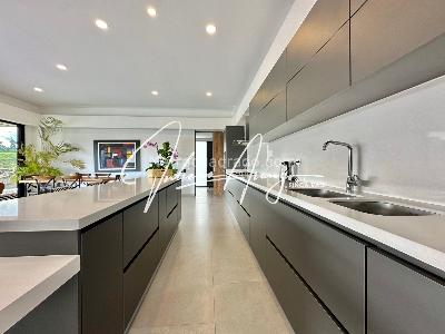 Casa de 3 alcobas en venta en Armenia, Armenia, 318 m² · foto 5 de 17
