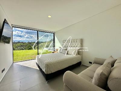 Casa de 3 alcobas en venta en Armenia, Armenia, 318 m² · foto 9 de 17