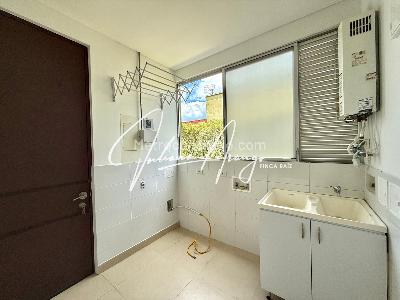 Casa de 3 alcobas en venta en Armenia, Armenia, 250 m² · foto 6 de 20