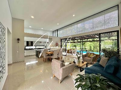 Casa de 3 alcobas en venta en Armenia, Armenia, 267 m² · foto 3 de 20