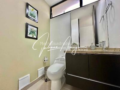 Casa de 3 alcobas en venta en Armenia, Armenia, 267 m² · foto 7 de 20