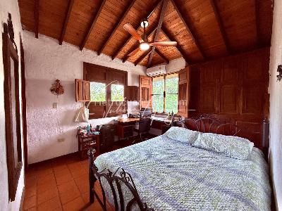 Casa de 4 alcobas en venta en Montenegro, Armenia, 215 m² · foto 13 de 20