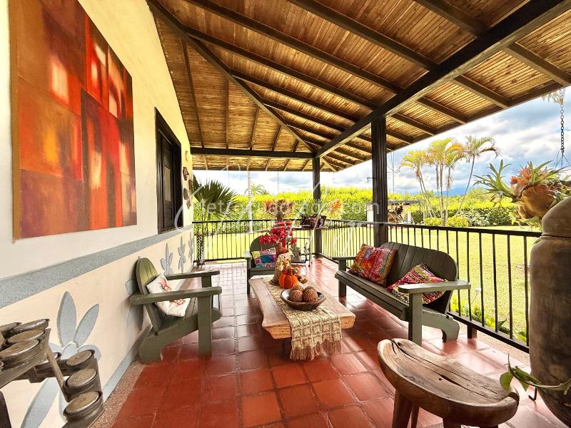 Casa – Armenia - Vista 5