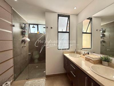 Apartamento de 3 alcobas en venta en Los Lagartos, Bogotá, 155 m² · foto 18 de 20