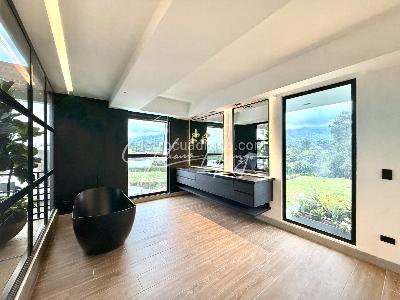 Casa de 4 alcobas en venta en Armenia, Armenia, 950 m² · foto 14 de 20