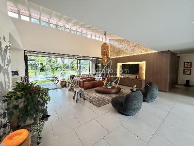 Casa de 3 alcobas en venta en Armenia, Armenia, 262 m² · foto 3 de 20