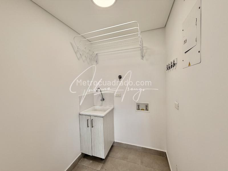 Apartamento en Arriendo, LA LINDE, Medellín - Mehr
