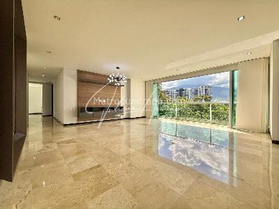 Apartamento en venta en Armenia, Armenia · foto 2 de 16