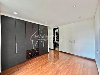 Apartamento en venta en Armenia, Armenia · foto 9 de 16