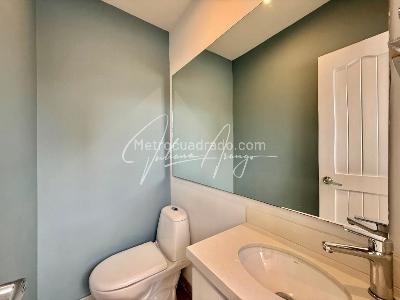 Apartamento en venta en Santa Barbara Central, Bogotá · foto 13 de 18