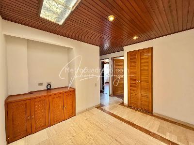 Apartamento de 3 alcobas en venta en Colina Campestre, Bogotá, 140 m² · foto 10 de 20