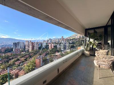 Apartamento de 2 alcobas en arriendo en El Poblado, Medellín, 115 m² · foto 11 de 17