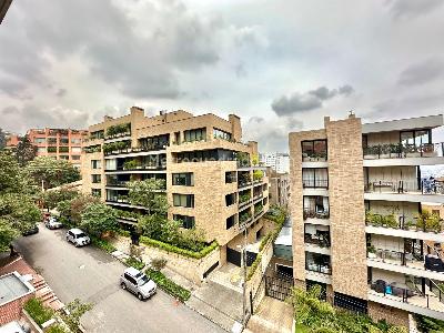 Apartamento en venta en Las Rosales, Bogotá · foto 5 de 19