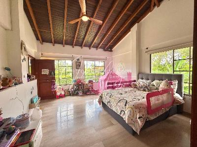 Casa de 4 alcobas en venta en Armenia, Armenia, 550 m² · foto 17 de 20
