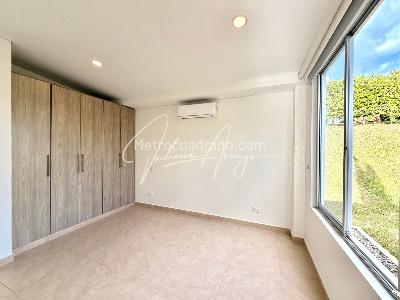 Casa de 3 alcobas en venta en Armenia, Armenia, 300 m² · foto 11 de 20