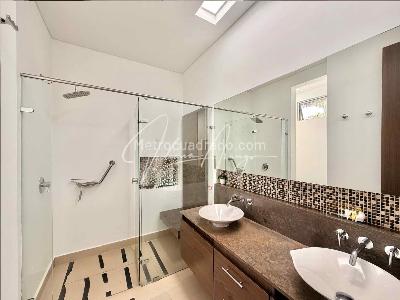 Casa de 3 alcobas en venta en Armenia, Armenia, 250 m² · foto 15 de 18
