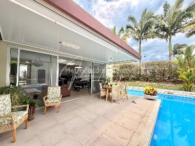 Casa de 3 alcobas en venta en Armenia, Armenia, 250 m² · foto 4 de 18