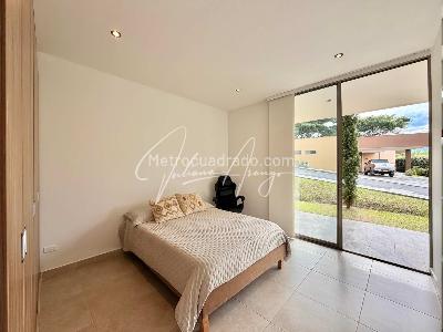 Casa de 3 alcobas en venta en Armenia, Armenia, 278 m² · foto 18 de 19