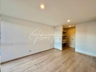 Apartamento de 2 alcobas en arriendo en Cedritos, Bogotá, 72 m² · foto 11 de 13