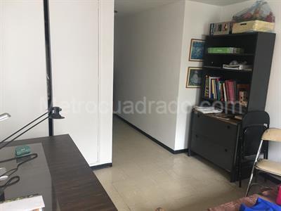 Casa de 3 alcobas en arriendo en Santa Barbara Alta, Bogotá, 350 m² · foto 13 de 19