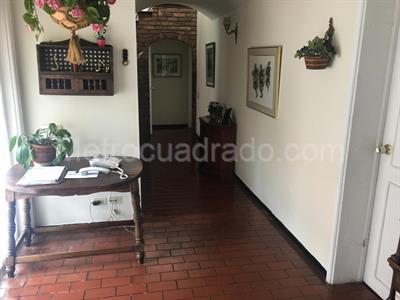 Casa de 3 alcobas en arriendo en Santa Barbara Alta, Bogotá, 350 m² · foto 6 de 19